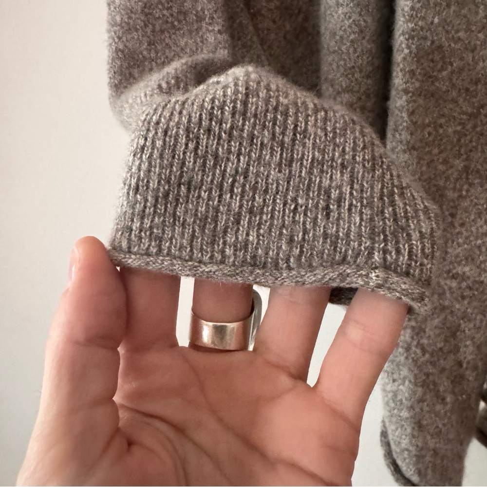 Cashmere Cardigan - Picture 6 of 11